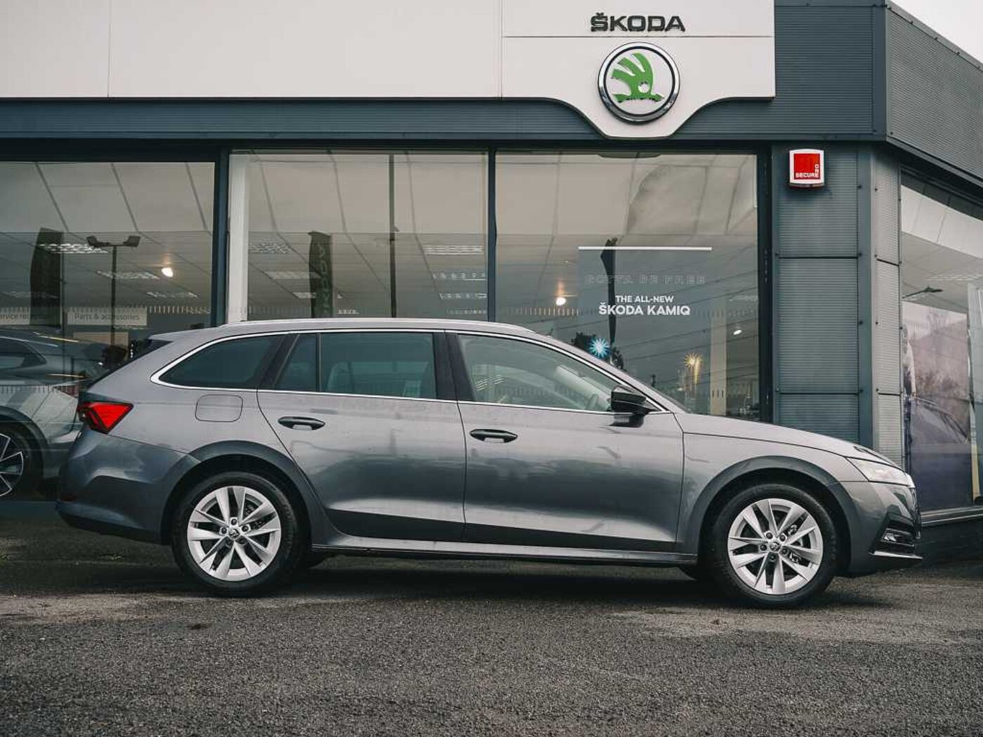 Find A Used Grey Koda Octavia Estate Tdi Ps Se L Dsg In Milton