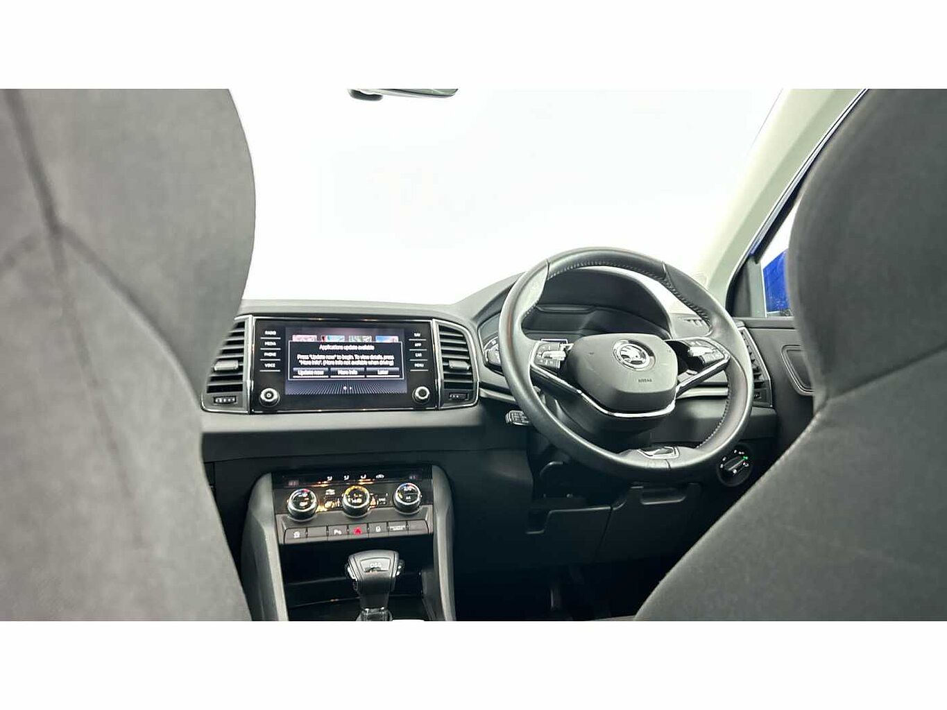 SKODA Karoq SE Technology 1.5 TSI 150 PS DSG