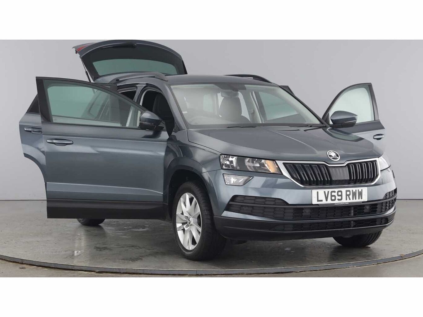 SKODA Karoq SE Technology 1.5 TSI 150 PS DSG