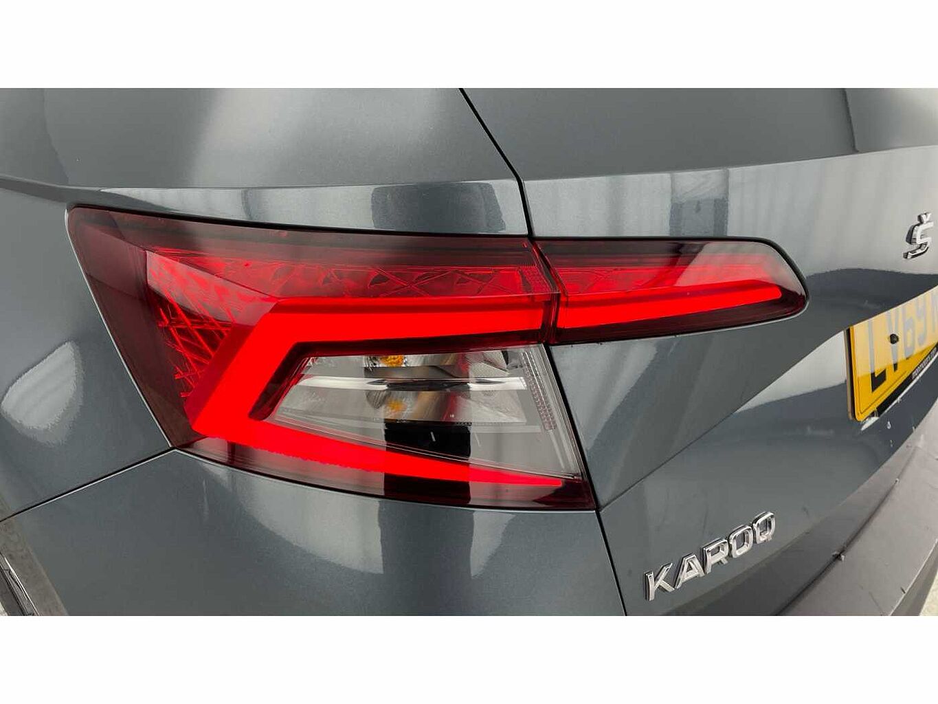 SKODA Karoq SE Technology 1.5 TSI 150 PS DSG