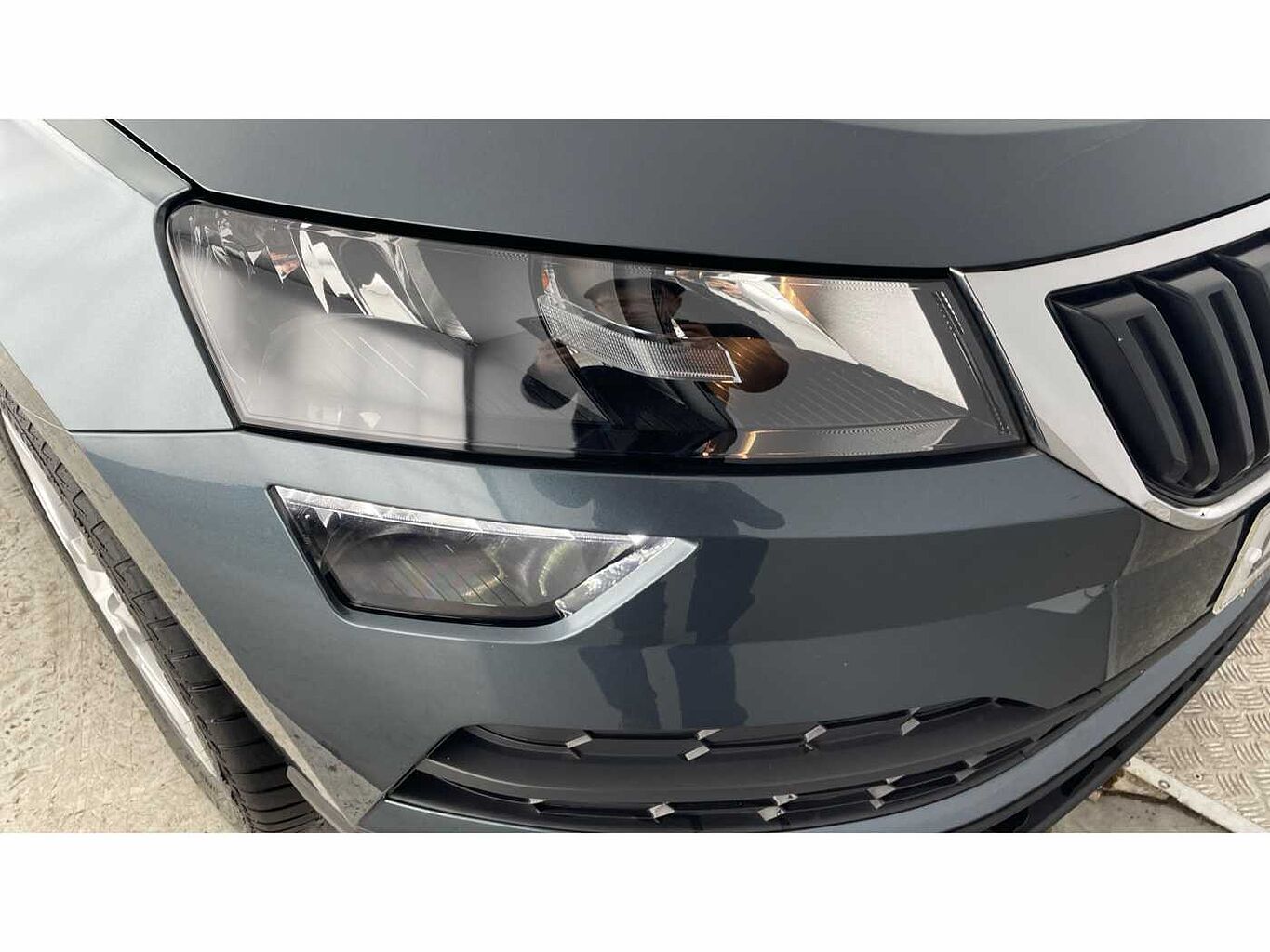 SKODA Karoq SE Technology 1.5 TSI 150 PS DSG