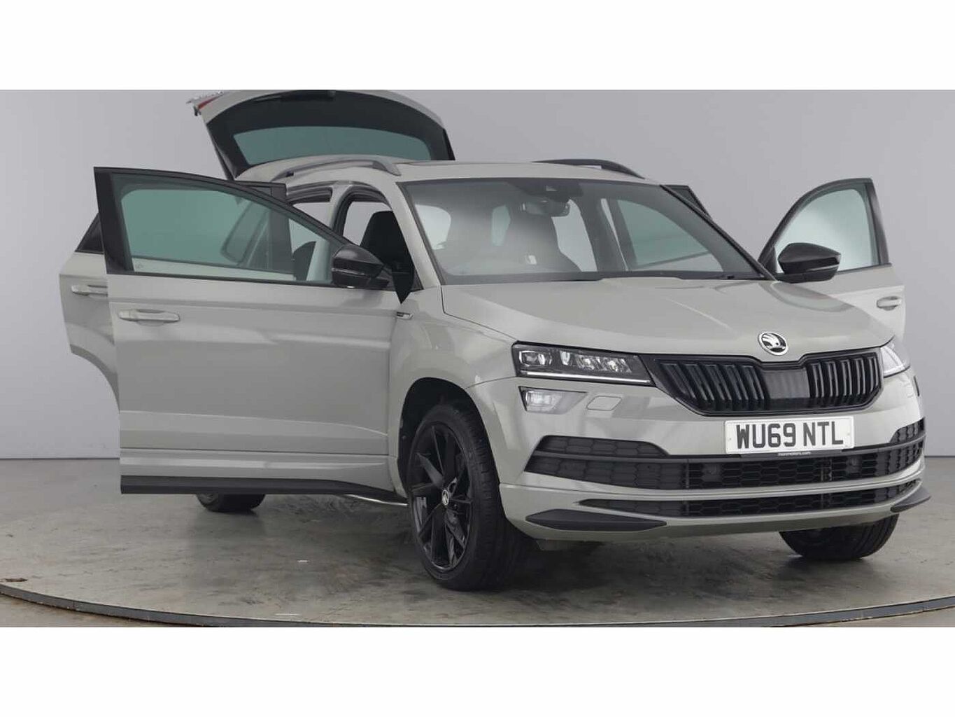 SKODA Karoq SportLine 2.0 TDI SCR 150 PS 4x4