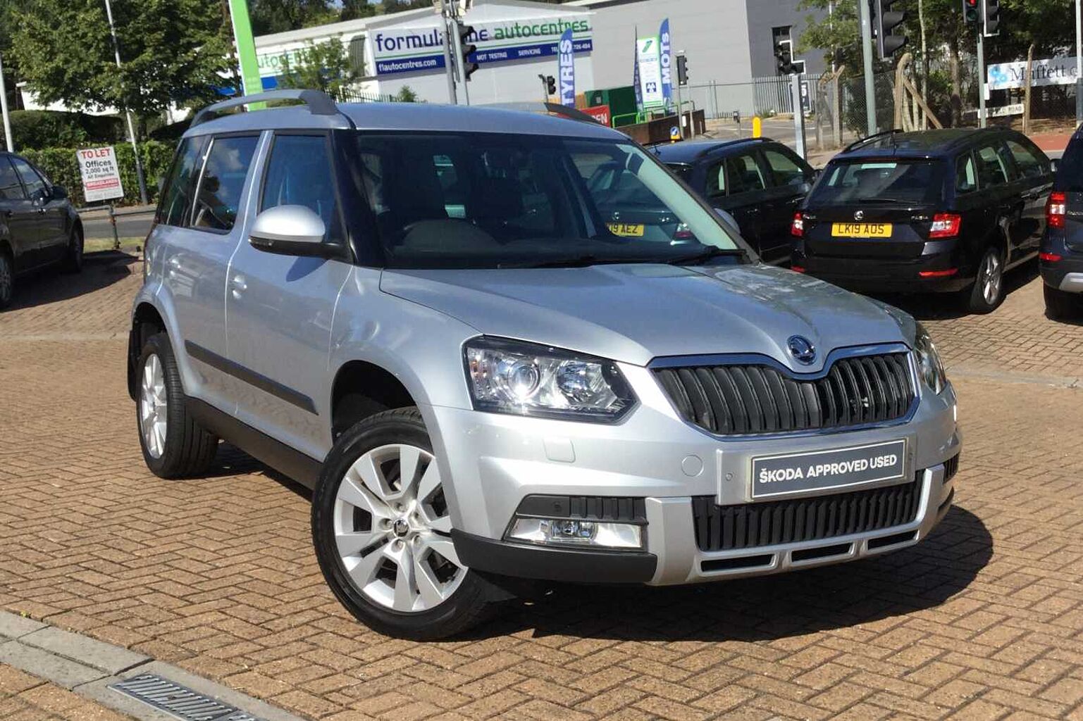 SKODA Yeti 1.2 TSI (110PS) SE L Drive Outdoor 5-Dr