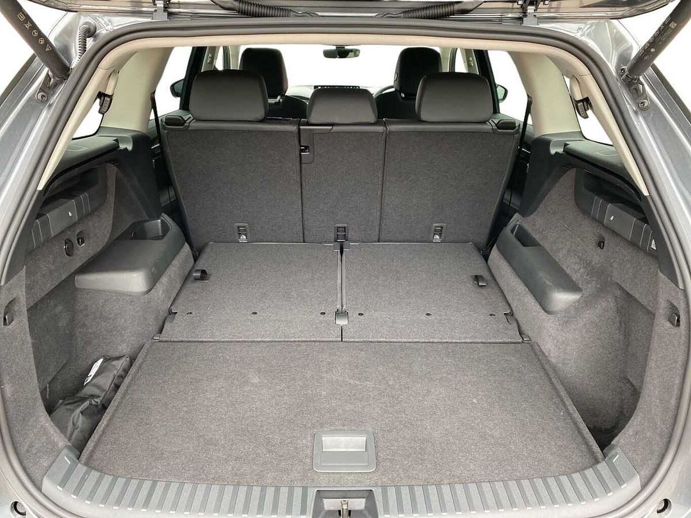 SKODA KODIAQ 2.0 TDI SE L DSG 4WD Euro 6 (s/s) 5dr (7 Seat)