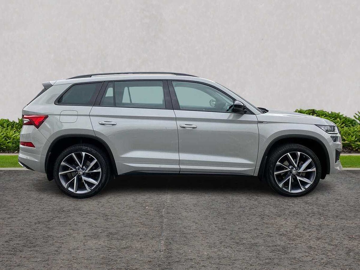 SKODA KODIAQ 1.5 TSI ACT SportLine DSG Euro 6 (s/s) 5dr (7 Seat)