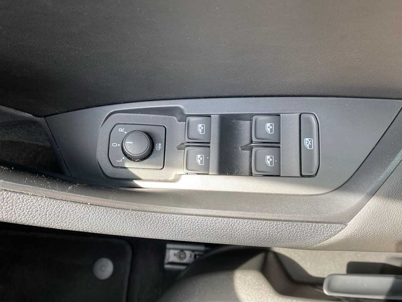 SKODA KODIAQ 1.5 TSI ACT SE Drive DSG Euro 6 (s/s) 5dr (7 Seat)
