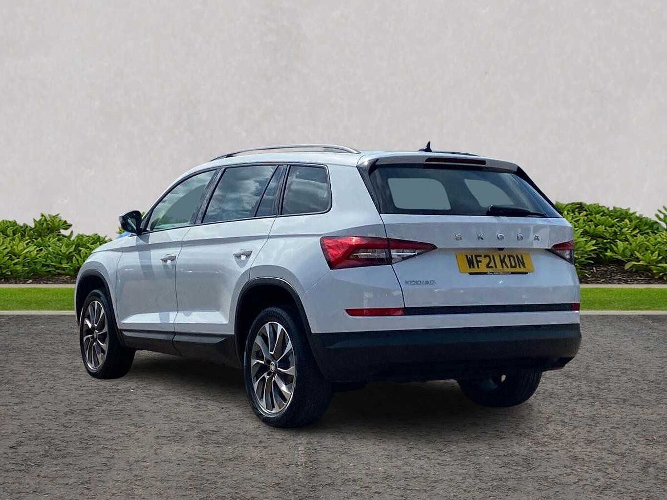SKODA KODIAQ 1.5 TSI ACT SE Drive DSG Euro 6 (s/s) 5dr (7 Seat)
