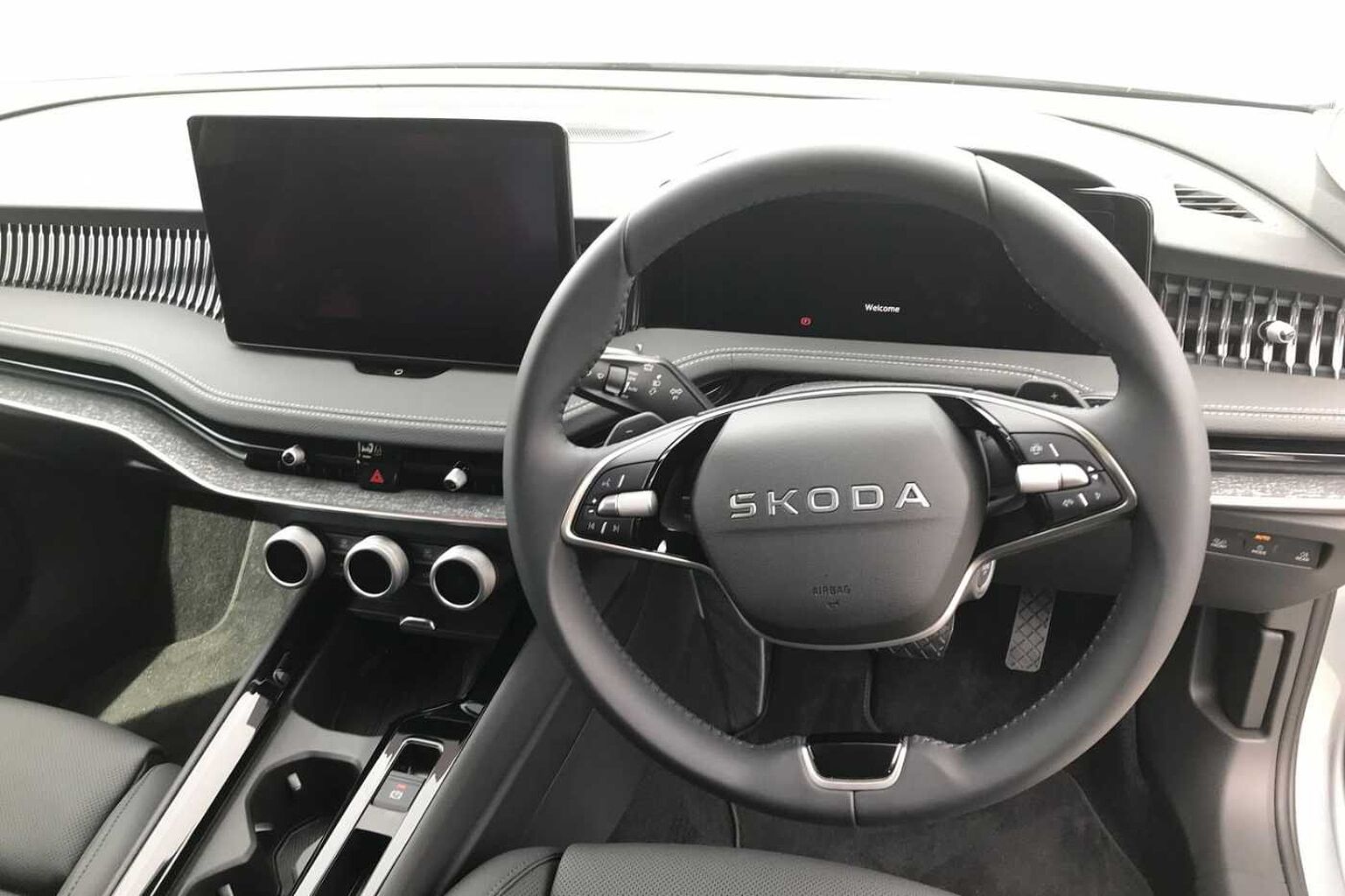 SKODA Superb 1.5 TSI e-TEC (150ps) SE L DSG