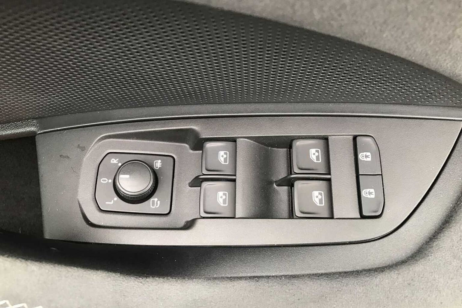 SKODA Kodiaq 1.5 TSI (204ps) Sportline iV Plug-In Hybrid Auto/DSG SUV