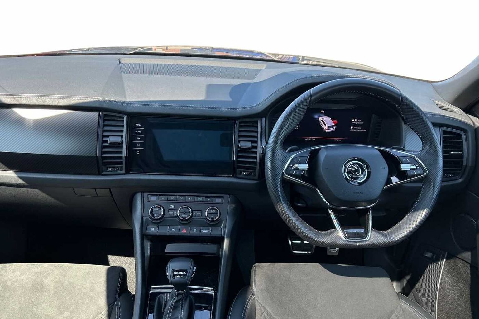 SKODA Kodiaq 2.0 TDI (200ps) Sport Line 4x4 (7 Seats) 4x4 Auto/DSG SUV