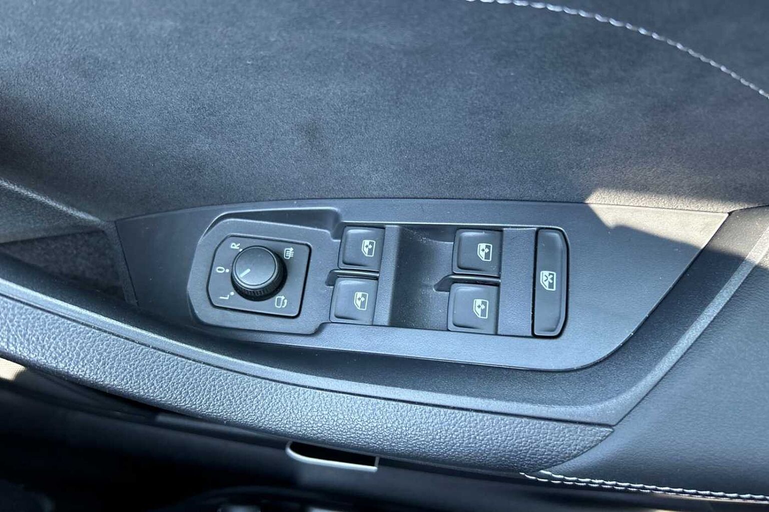 SKODA Kodiaq 2.0 TDI (200ps) Sport Line 4x4 (7 Seats) 4x4 Auto/DSG SUV