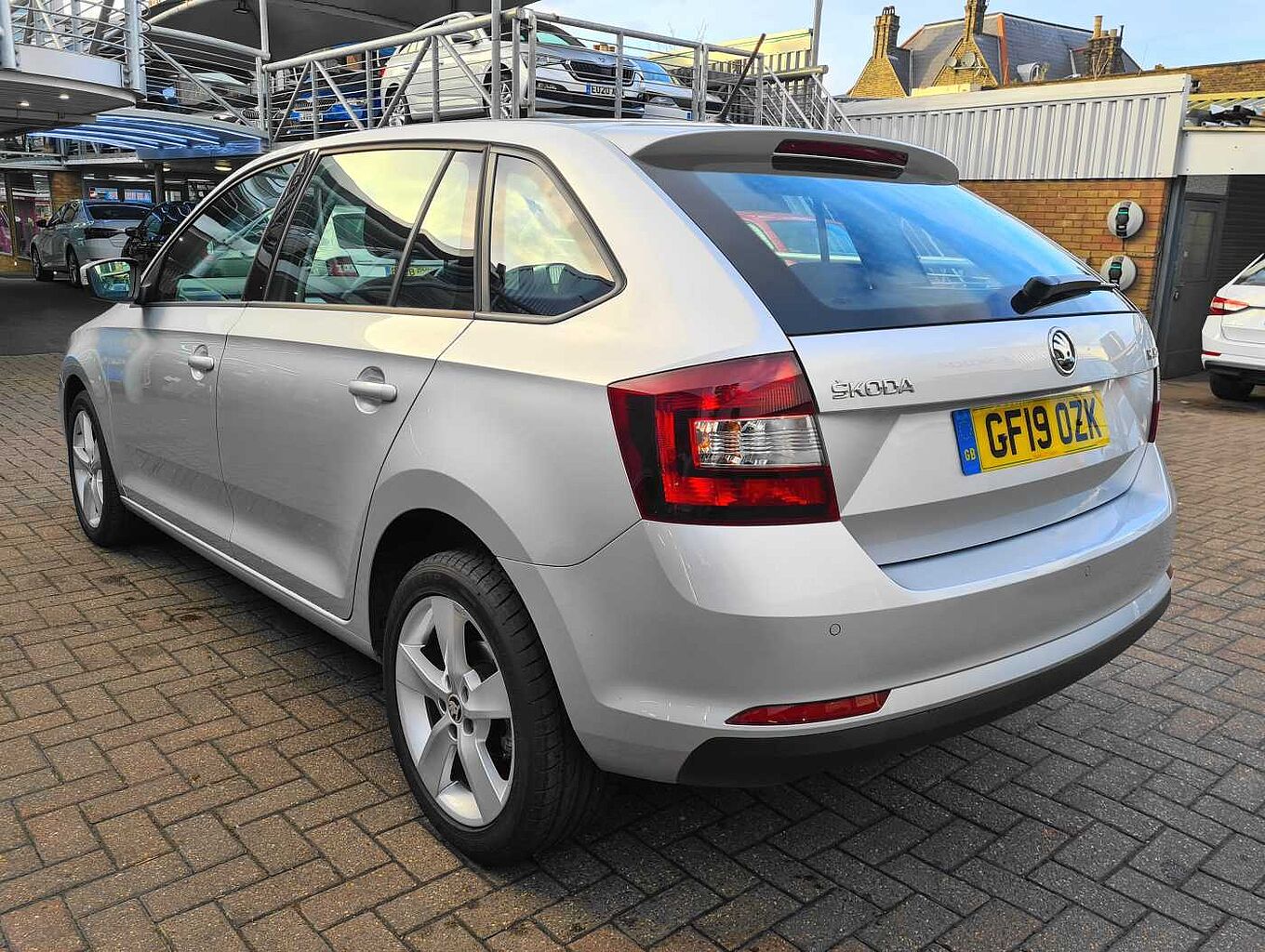 Skoda rapid gray