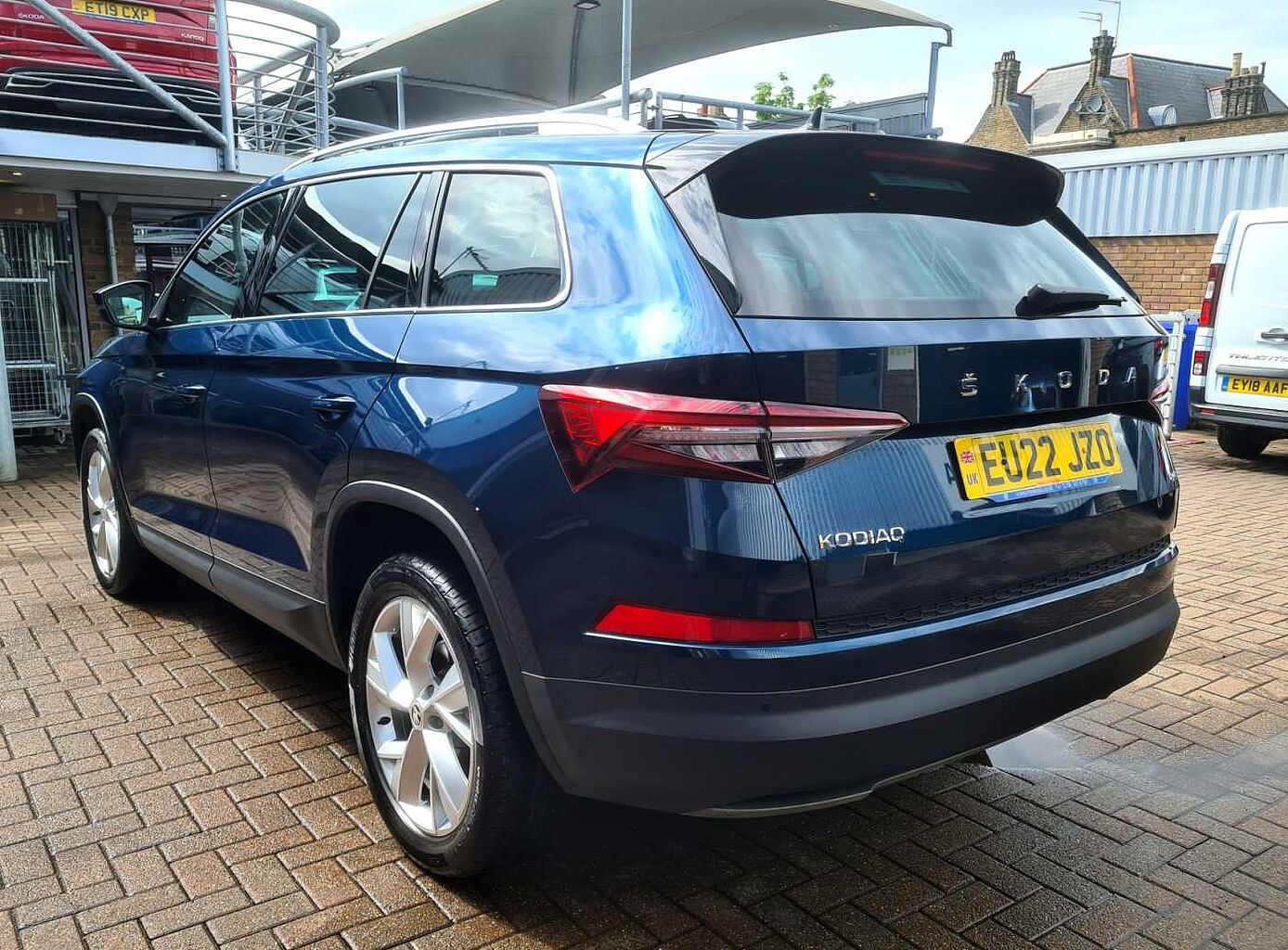 SKODA Kodiaq Estate 2.0 TSI 190 SE L 4x4 5dr DSG [7 Seat]