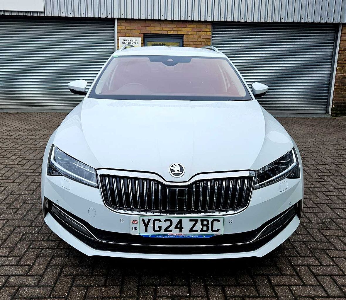 SKODA Superb 2.0TDI (200ps) Laurin & Klement SCR DSG