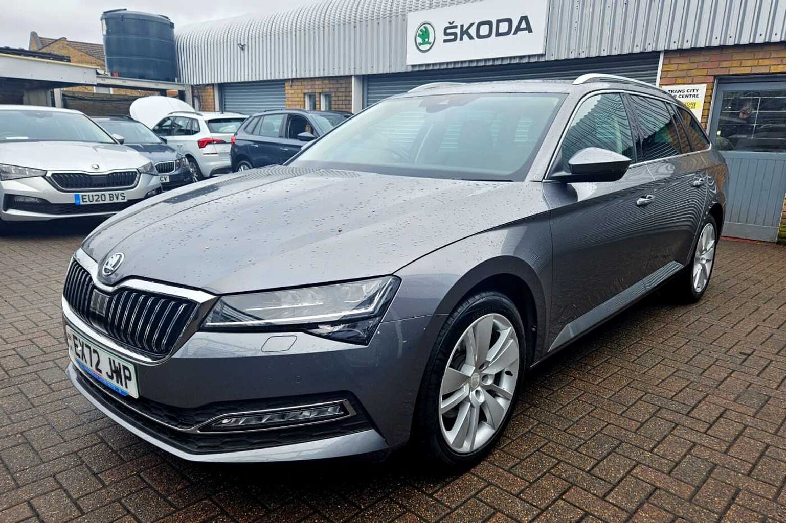 SKODA Superb 2.0 TDI SCR 150ps SE L Estate