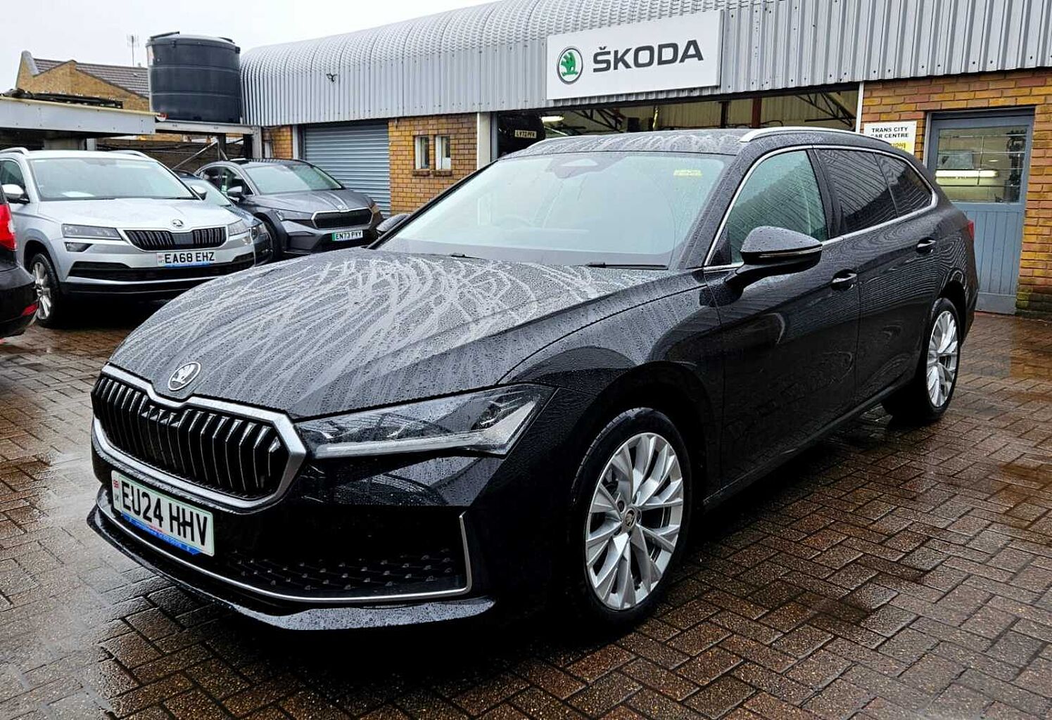 SKODA Superb Estate 1.5 TSI e-TEC SE L 5dr DSG