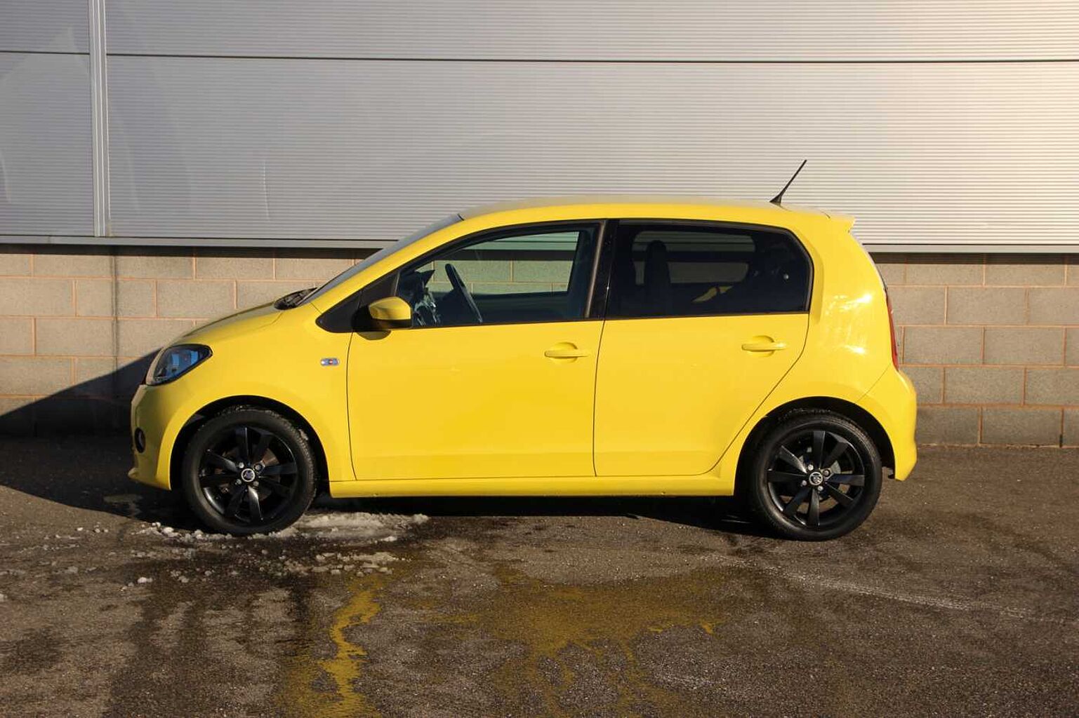 SKODA Citigo 1.0 MPI 60PS Colour Edition Hatchback 5d HB