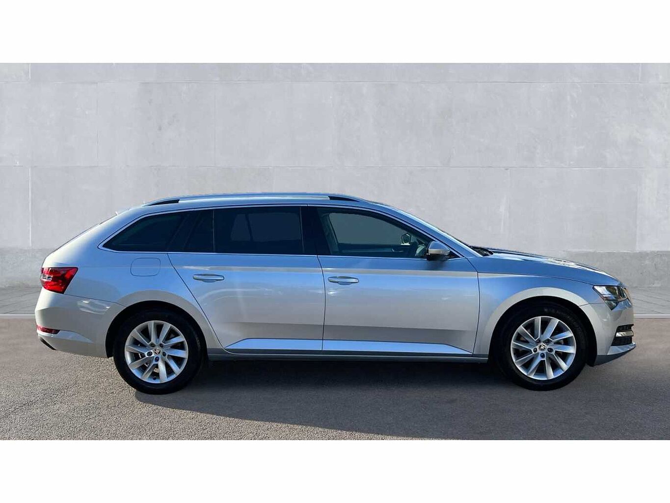 SKODA Superb 1.5 TSI 150ps SE Technology ACT DSG Estate