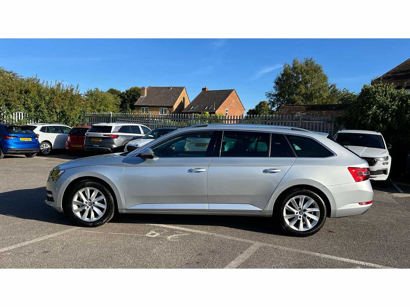 SKODA Superb 1.5 TSI 150ps SE Technology ACT DSG Estate