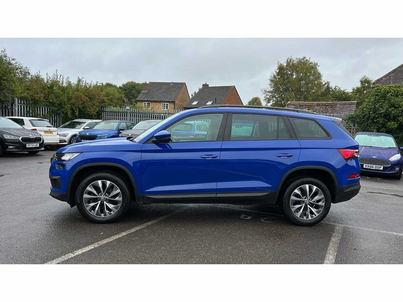 SKODA KODIAQ ŠKODA  Estate 1.5 TSI SE Drive 5dr DSG