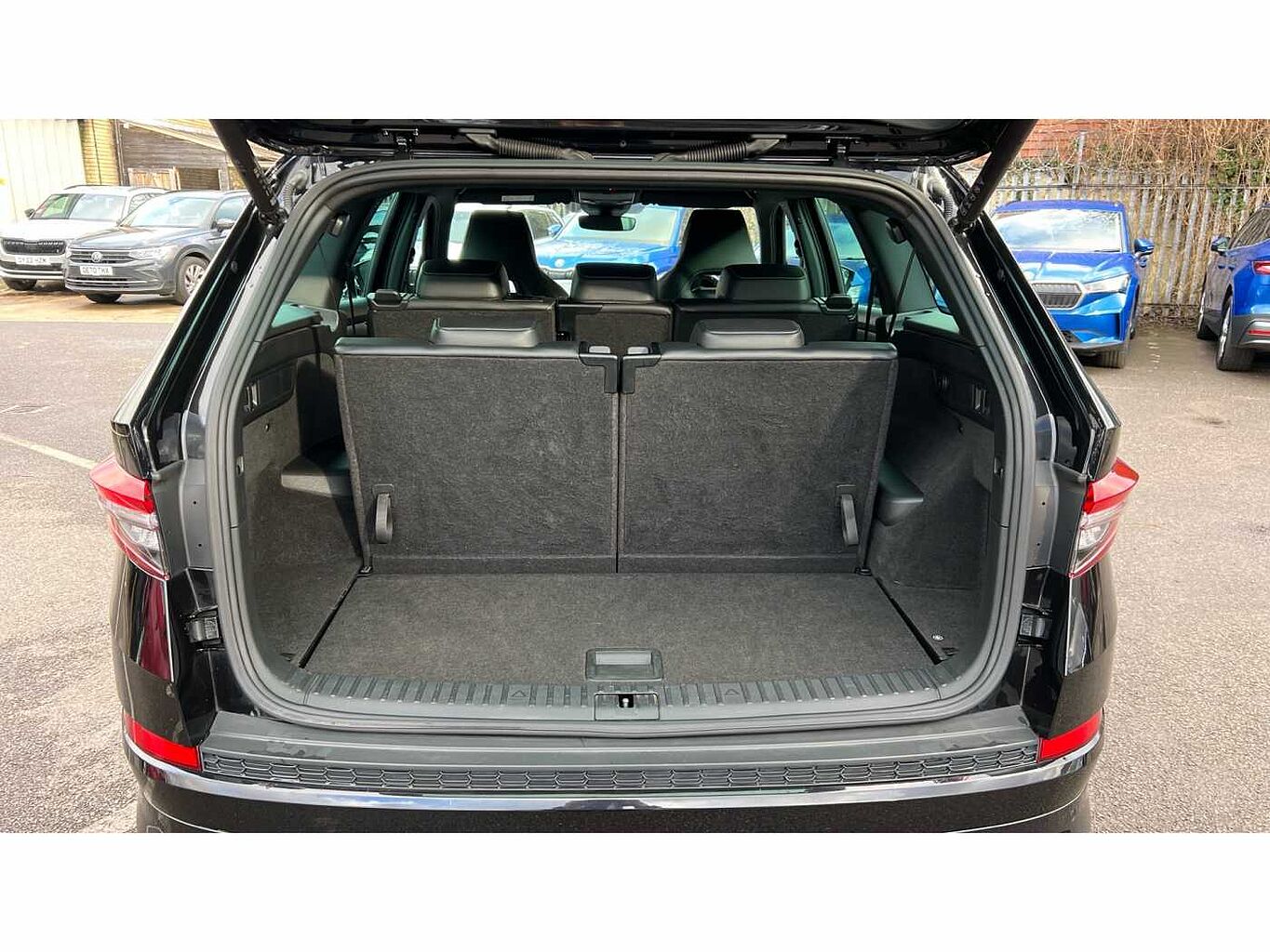 SKODA KODIAQ ŠKODA  Estate 1.5 TSI Sport Line 5dr DSG [7 Seat]