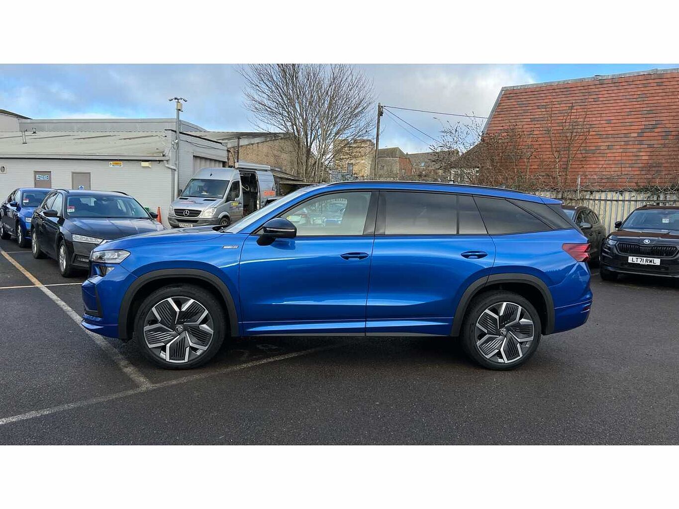 SKODA KODIAQ ŠKODA  Diesel Estate 2.0 TDI 193 Sport Line 4X4 5dr DSG [7 Seat]