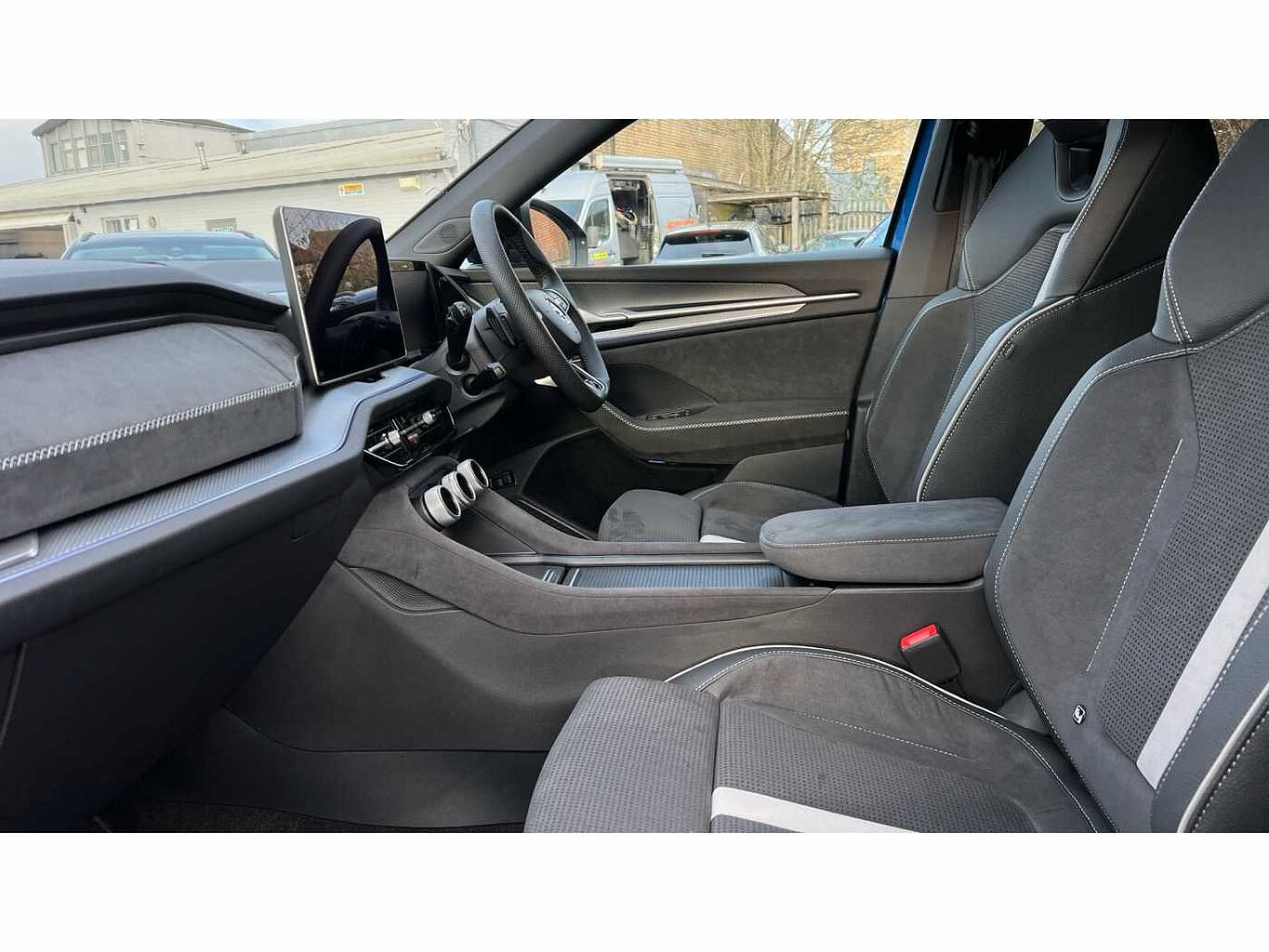 SKODA KODIAQ ŠKODA  Diesel Estate 2.0 TDI 193 Sport Line 4X4 5dr DSG [7 Seat]