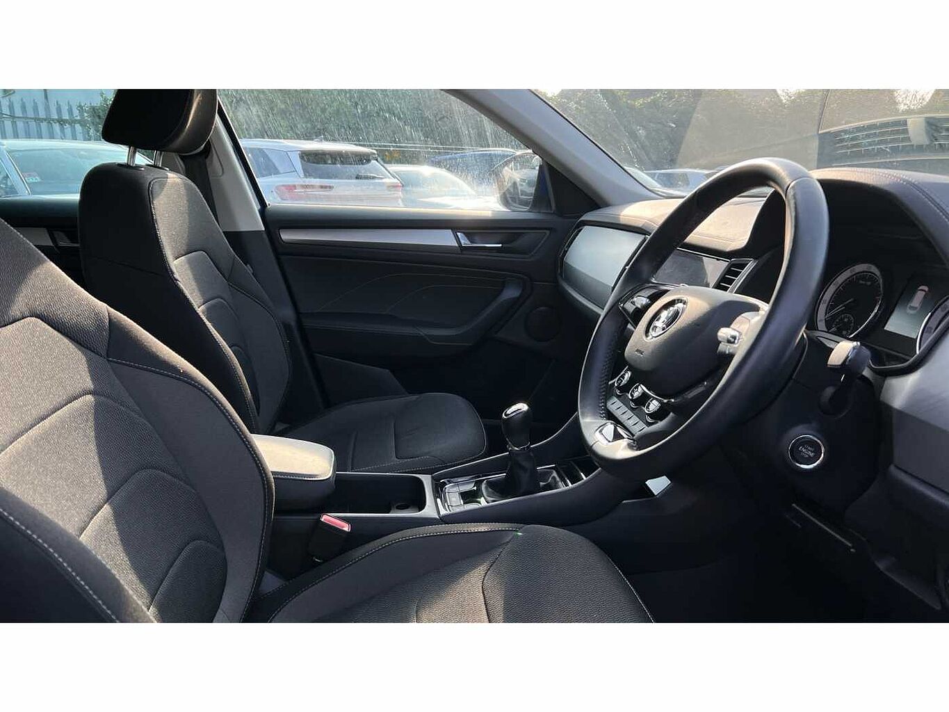 SKODA KODIAQ 1.5 TSI SE 5dr