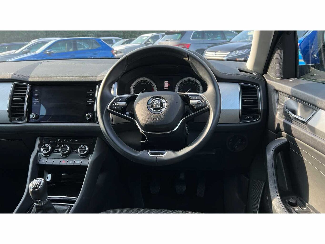 SKODA KODIAQ 1.5 TSI SE 5dr