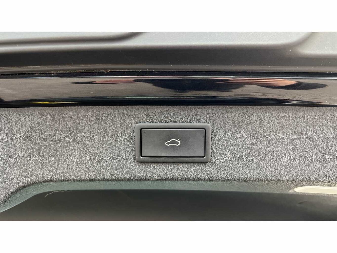 SKODA ENYAQ 195kW 80x Sportline Plus 82kWh 4x4 5dr Auto