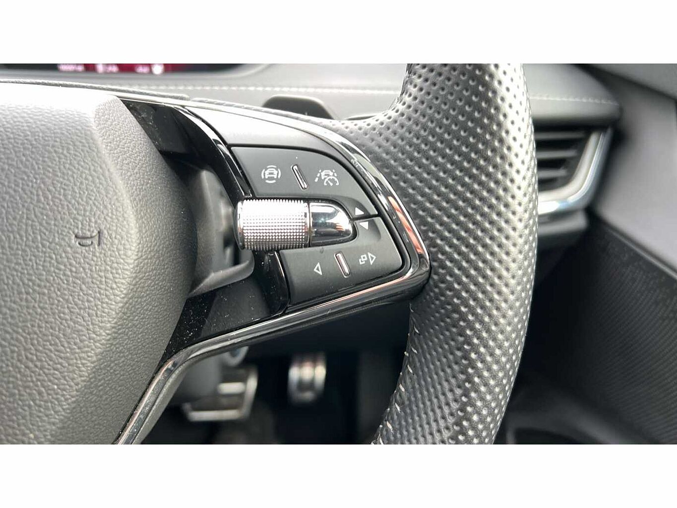 SKODA ENYAQ 195kW 80x Sportline Plus 82kWh 4x4 5dr Auto