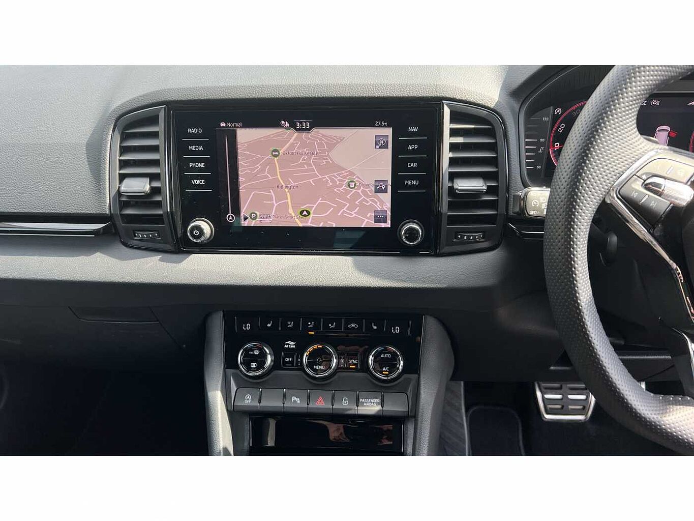 SKODA Karoq SUV 1.5 TSI (150ps) SportLine ACT
