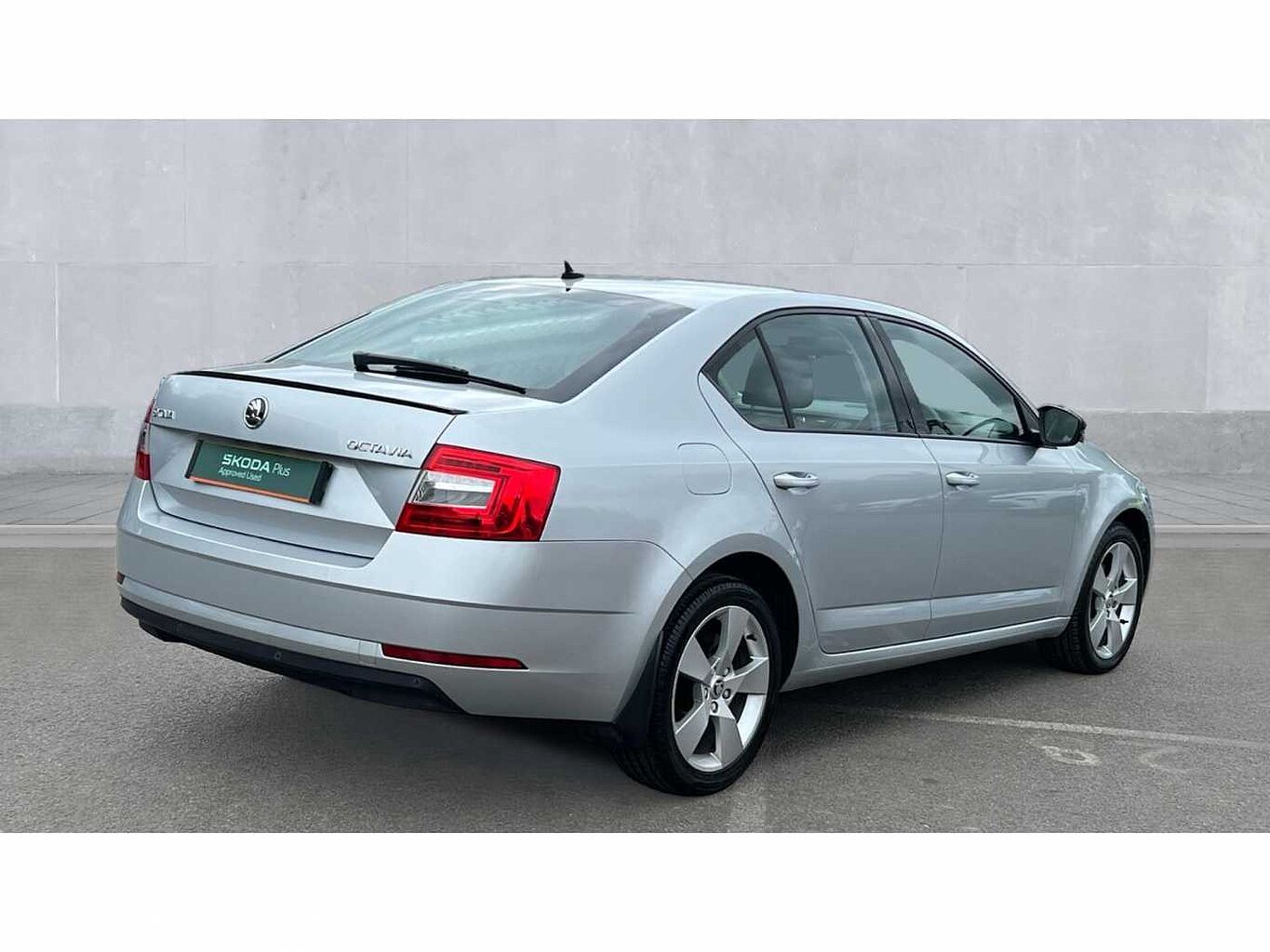 SKODA Octavia Hatchback 1.5 TSI SE Drive ACT (150ps) DSG