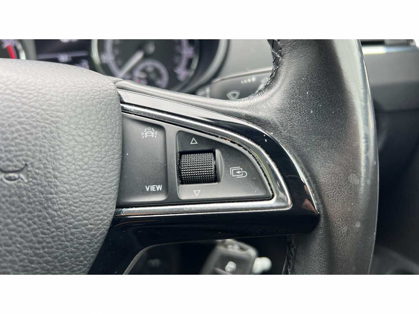 SKODA Octavia Hatchback 1.5 TSI SE Drive ACT (150ps) DSG