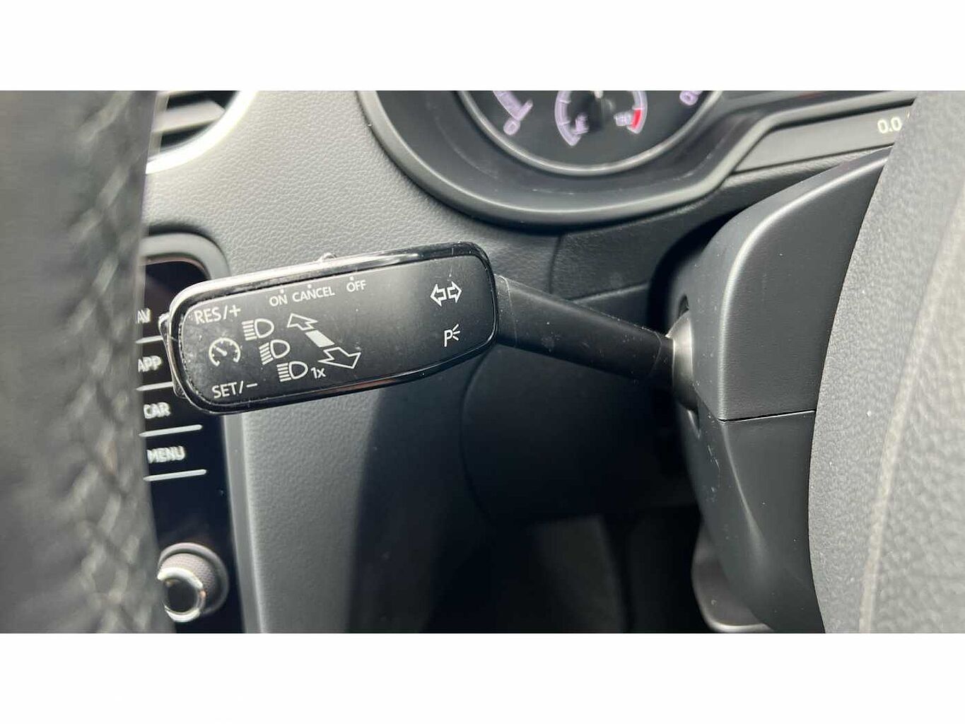 SKODA Octavia Hatchback 1.5 TSI SE Drive ACT (150ps) DSG