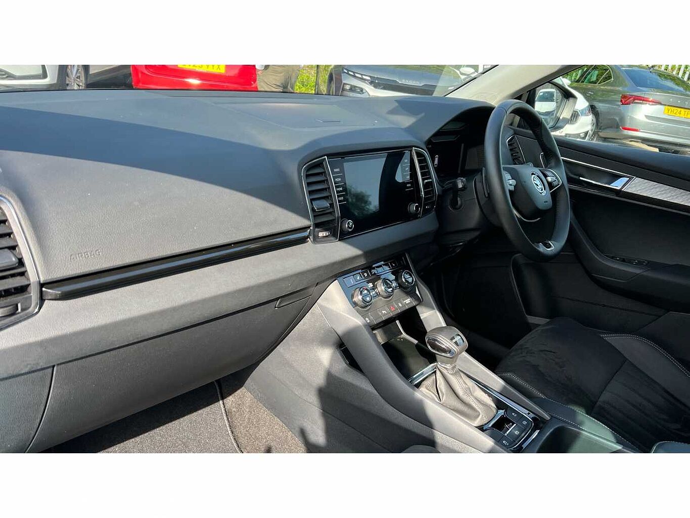 SKODA KAROQ 1.5 TSI SE L 5dr DSG