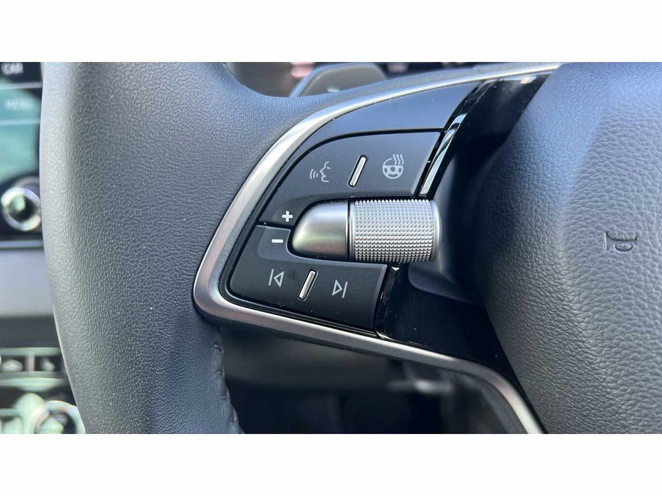 SKODA KAROQ 1.5 TSI SE L 5dr DSG