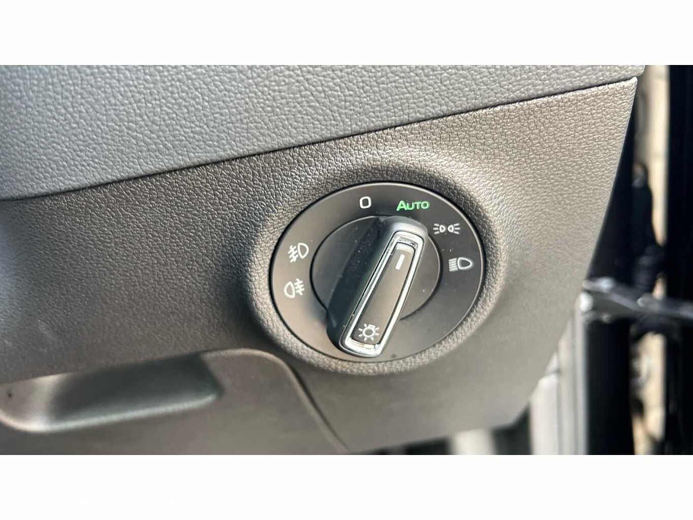 SKODA KAROQ 1.5 TSI SE L 5dr DSG