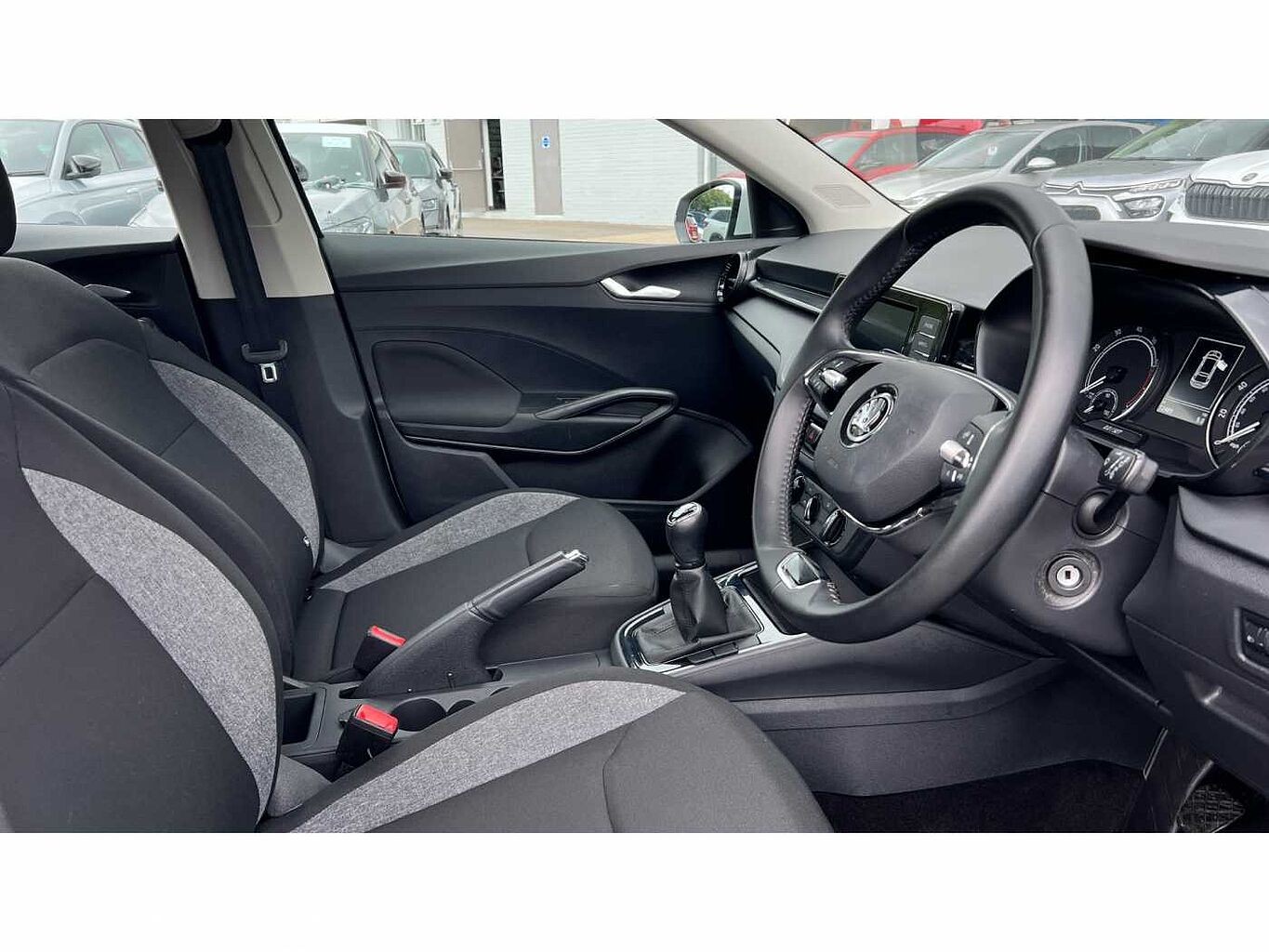 SKODA FABIA 1.0 MPI 80 SE Comfort 5dr