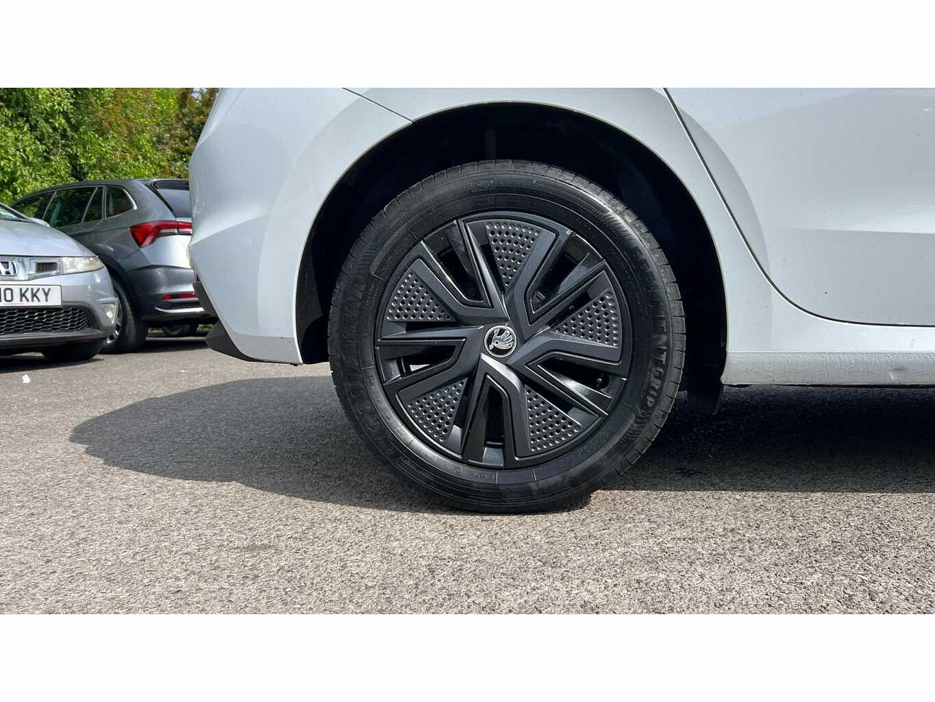 SKODA FABIA 1.0 MPI 80 Colour Edition 5dr