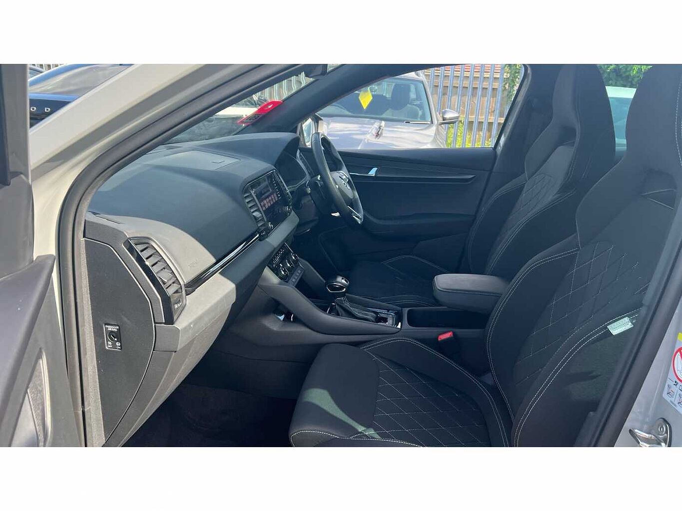 SKODA Karoq SUV 1.5 TSI (150ps) SportLine ACT