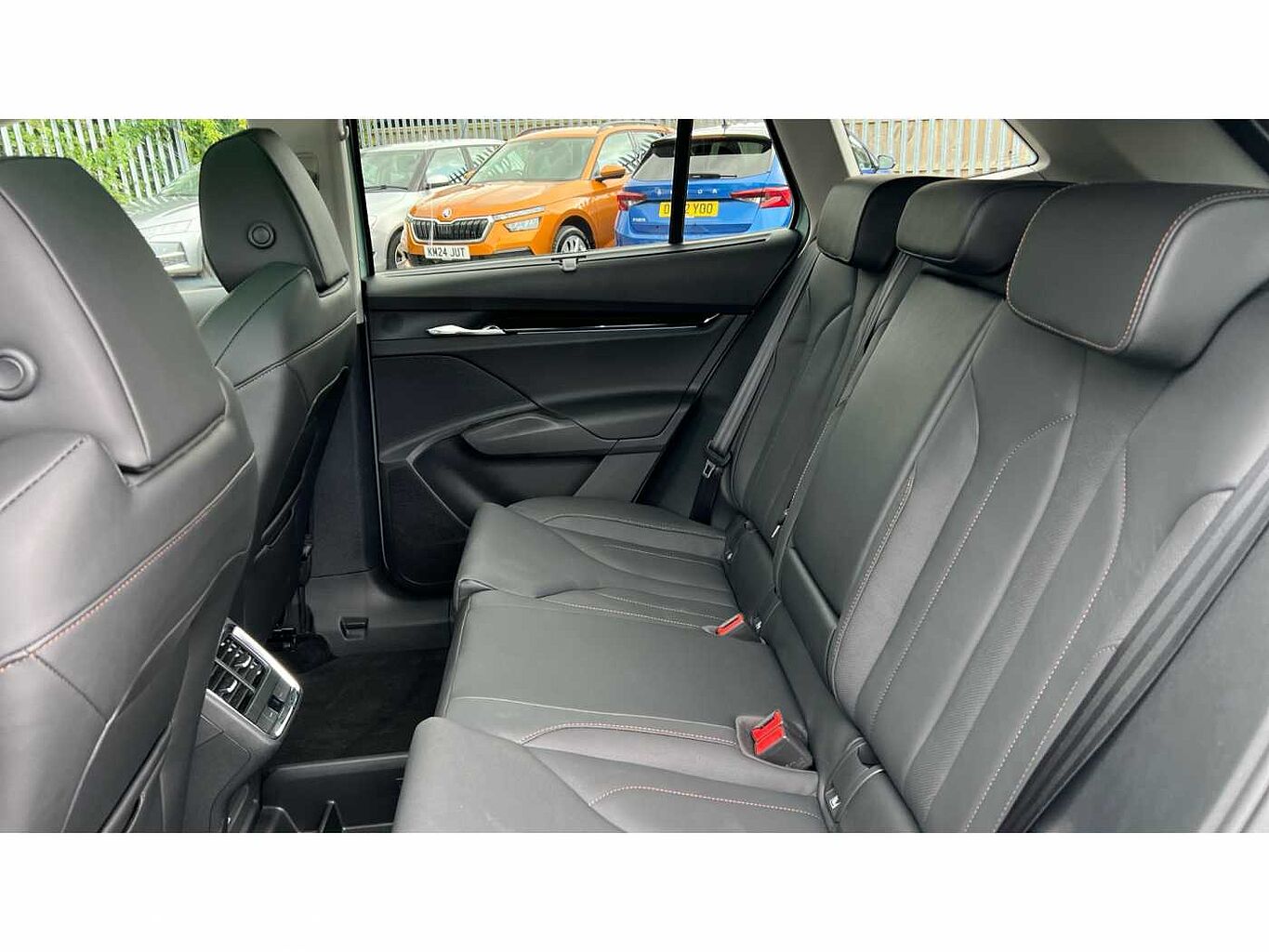 SKODA ENYAQ 150kW 80 ecoSuite 82kWh 5dr Auto [125kW]