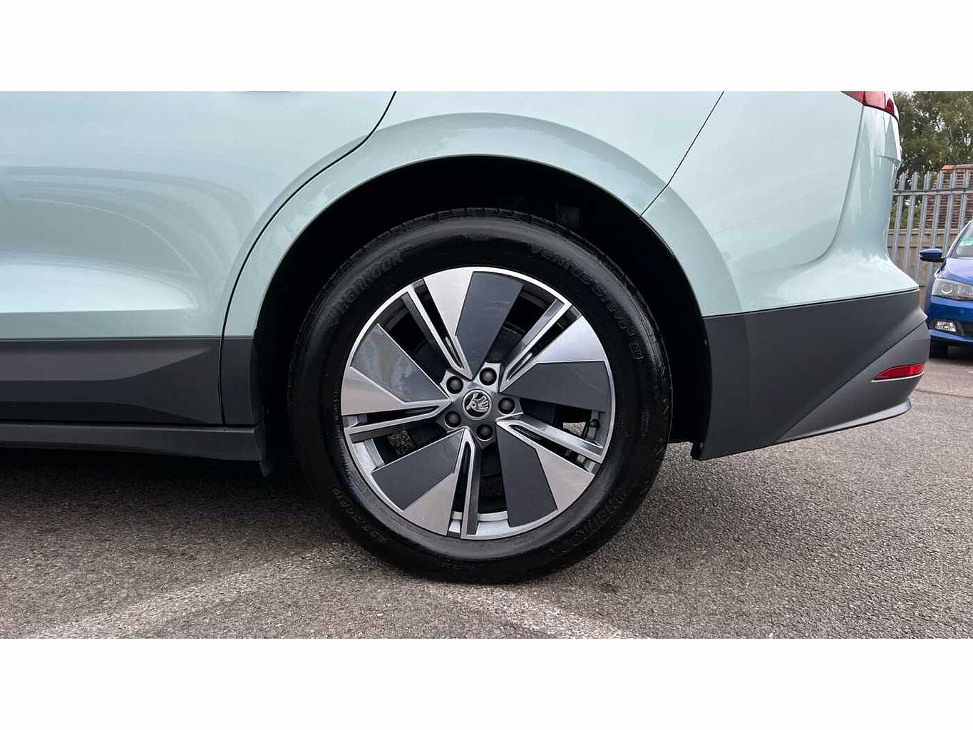 SKODA ENYAQ 150kW 80 ecoSuite 82kWh 5dr Auto [125kW]