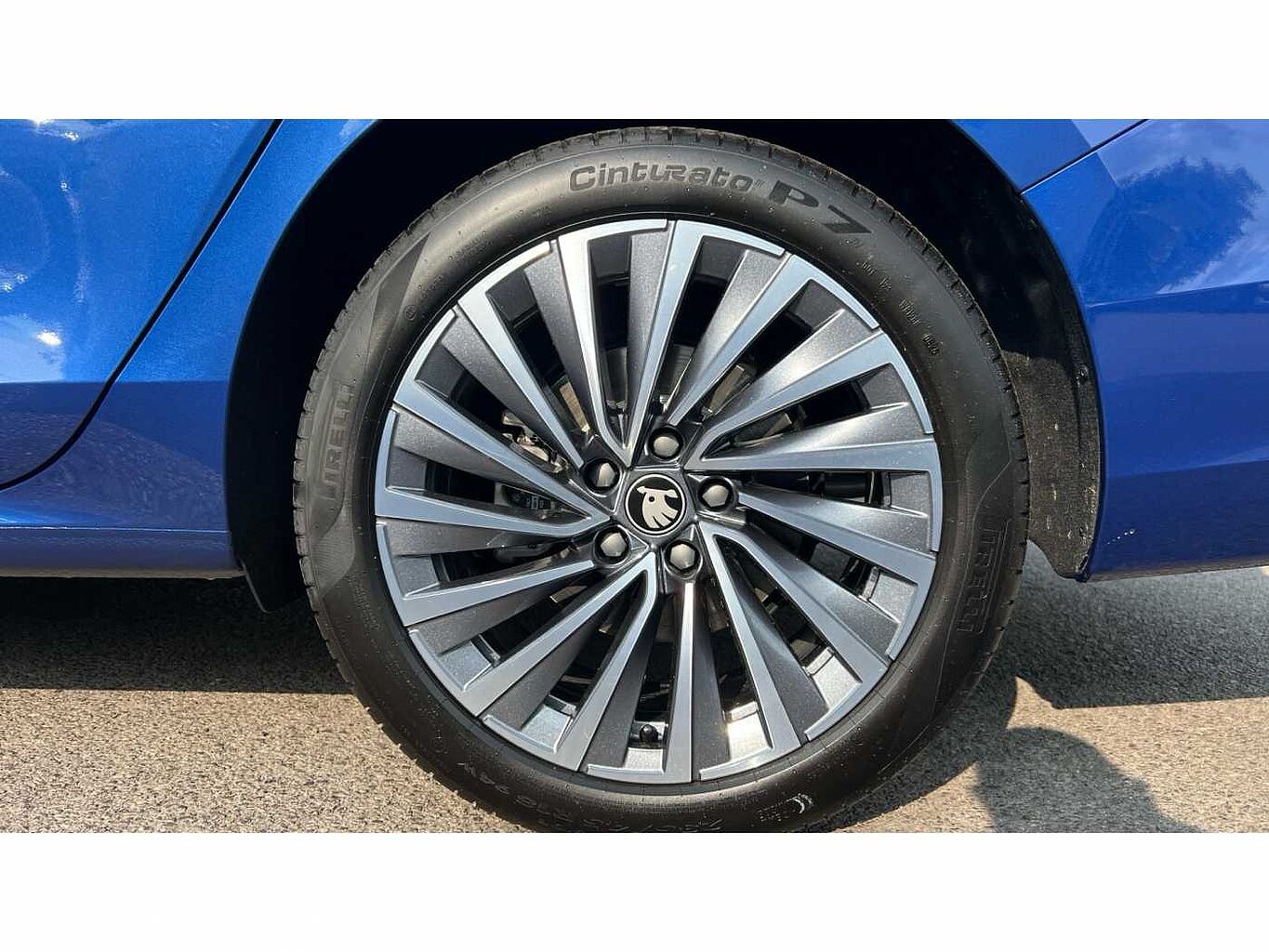 SKODA SUPERB ŠKODA  Estate 1.5 TSI iV Laurin + Klement DSG 5dr