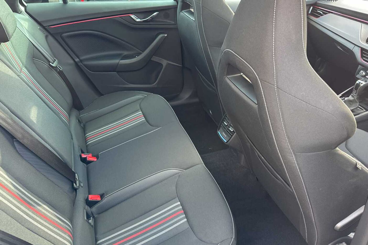 SKODA Kamiq 1.0 TSI (116ps) Monte Carlo DSG SUV