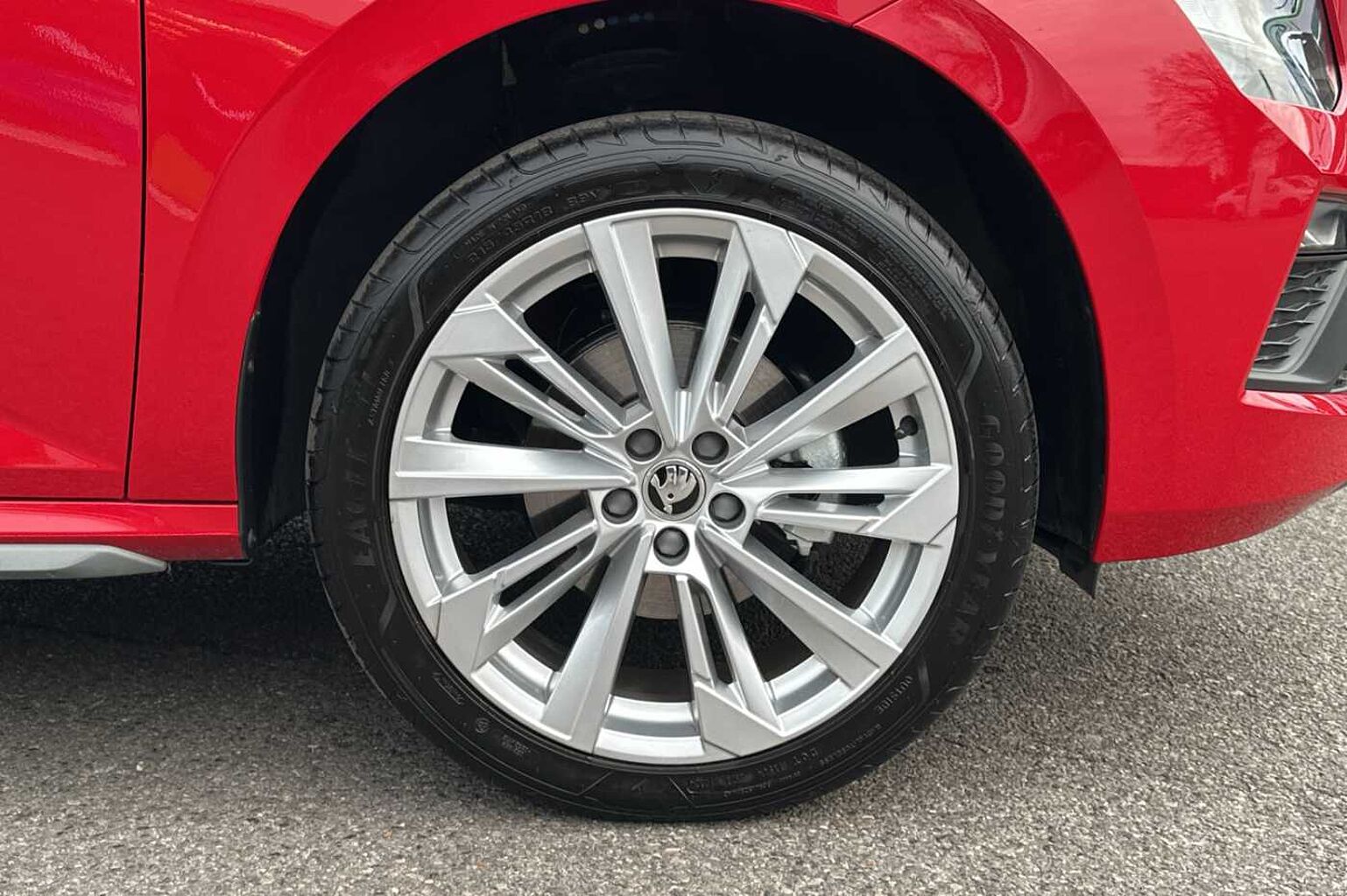 SKODA Kamiq Hatchback 1.5 TSI SE L 5dr