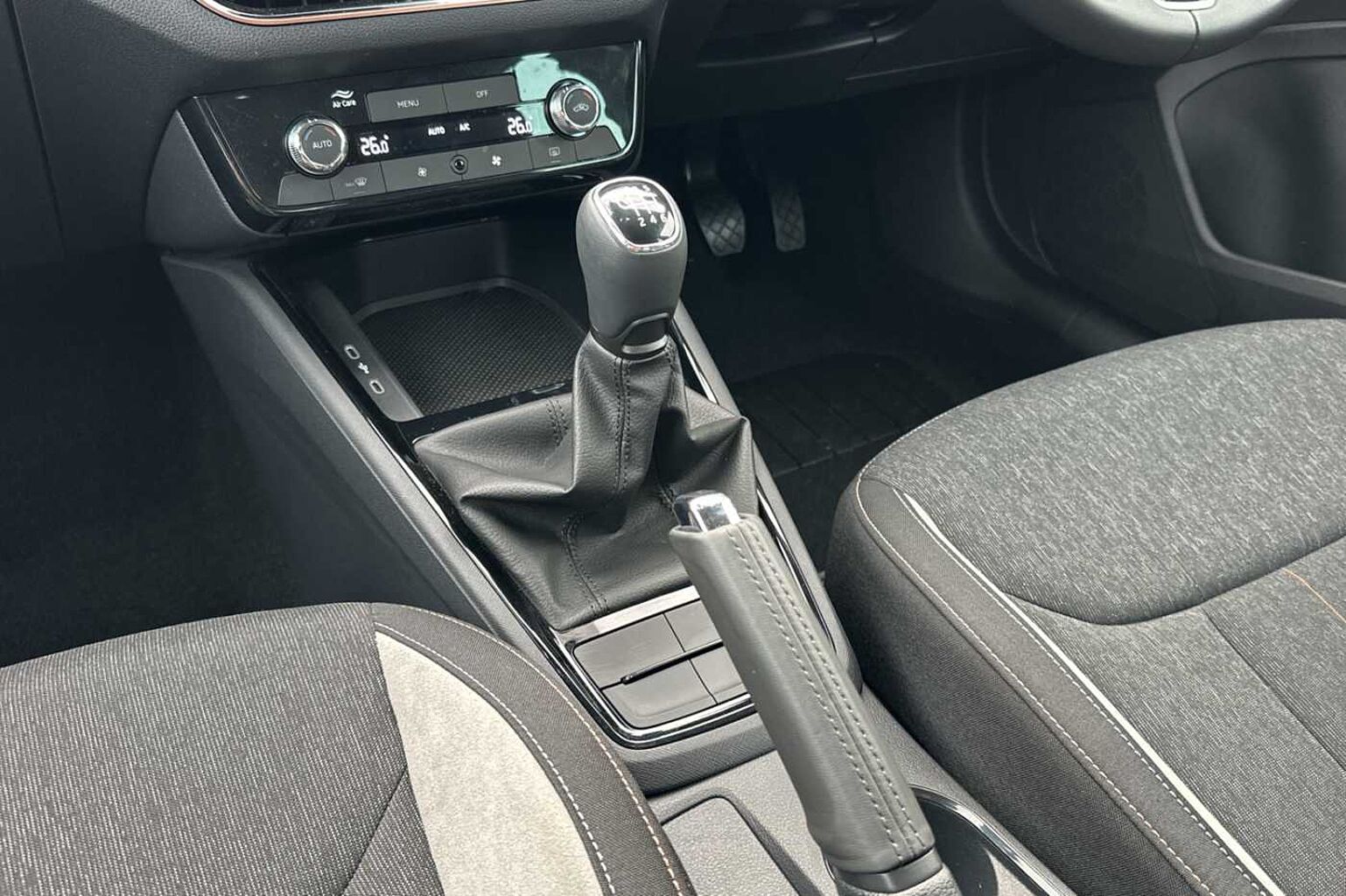 SKODA Kamiq Hatchback 1.5 TSI SE L 5dr