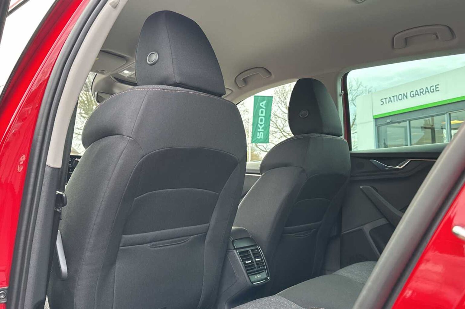 SKODA Kamiq Hatchback 1.5 TSI SE L 5dr