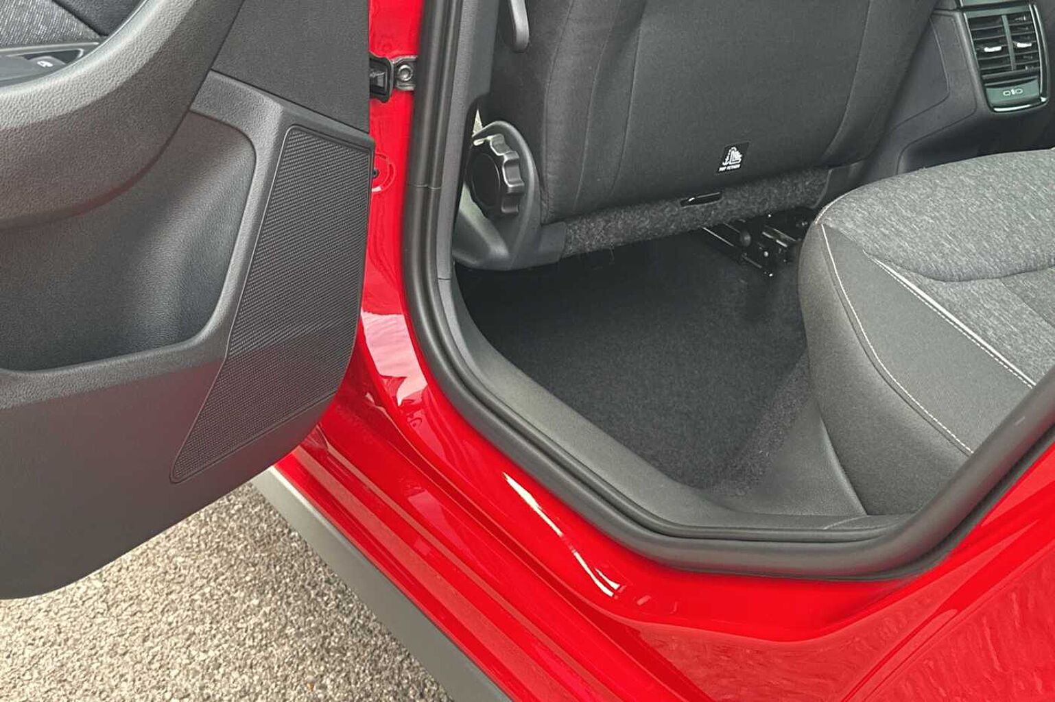 SKODA Kamiq Hatchback 1.5 TSI SE L 5dr