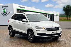 Find A Used White ŠKODA Karoq SUV 1.5 TSI (150ps) SE Drive ACT DSG in ...